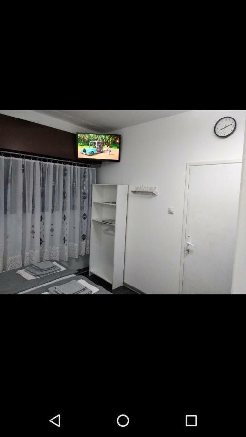 Apartmani Pinokio Ni エクステリア 写真