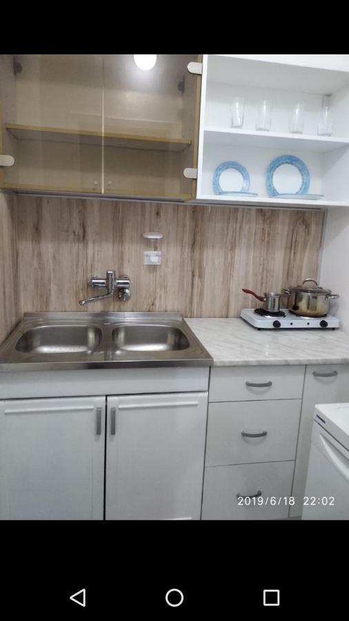 Apartmani Pinokio Ni エクステリア 写真